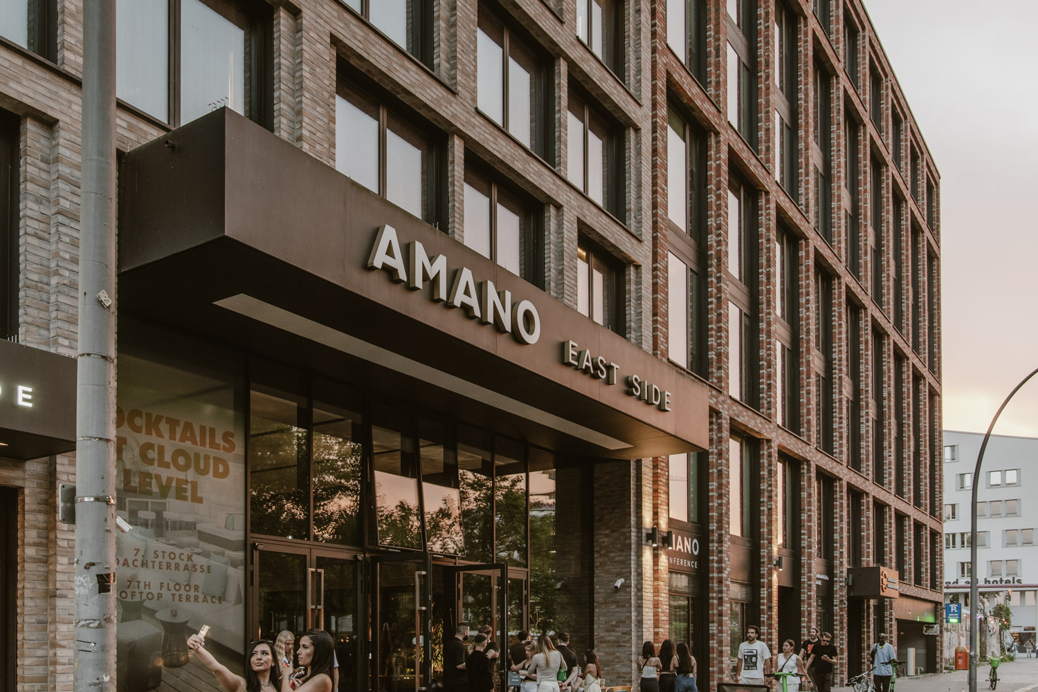 Hotel AMANO East Side