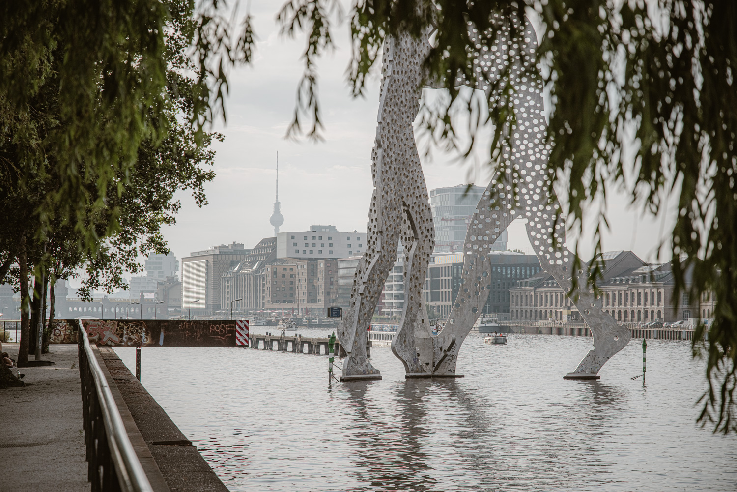 Molecule Men