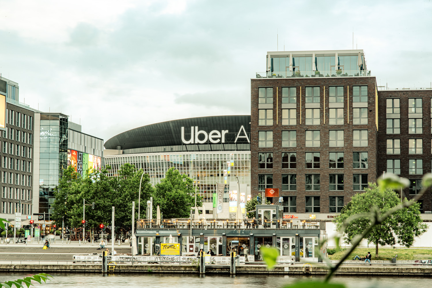 Uber Arena Mercedes Benz O2 World